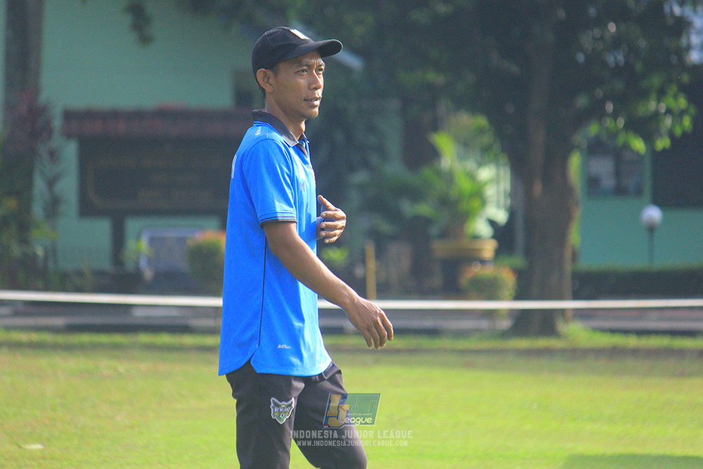 ijl u13 151125 newland fa vs generasi harry saputra 21