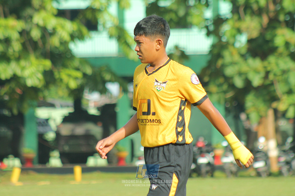 ijl u13 151125 newland fa vs generasi harry saputra 21