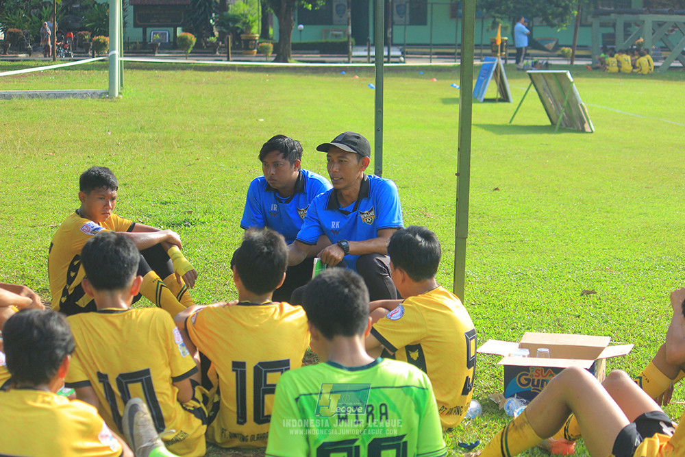 ijl u13 151125 newland fa vs generasi harry saputra 21