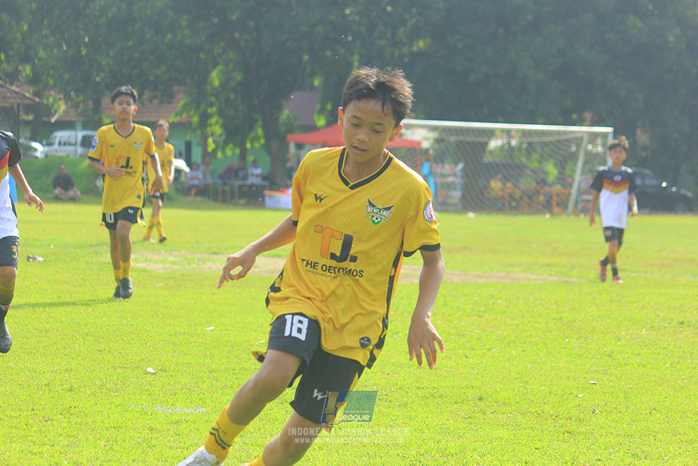 ijl u13 151125 newland fa vs generasi harry saputra 21