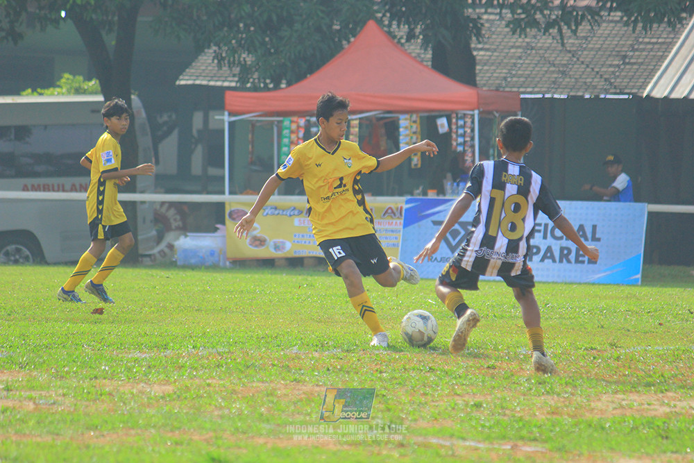 ijl u13 151125 newland fa vs generasi harry saputra 21