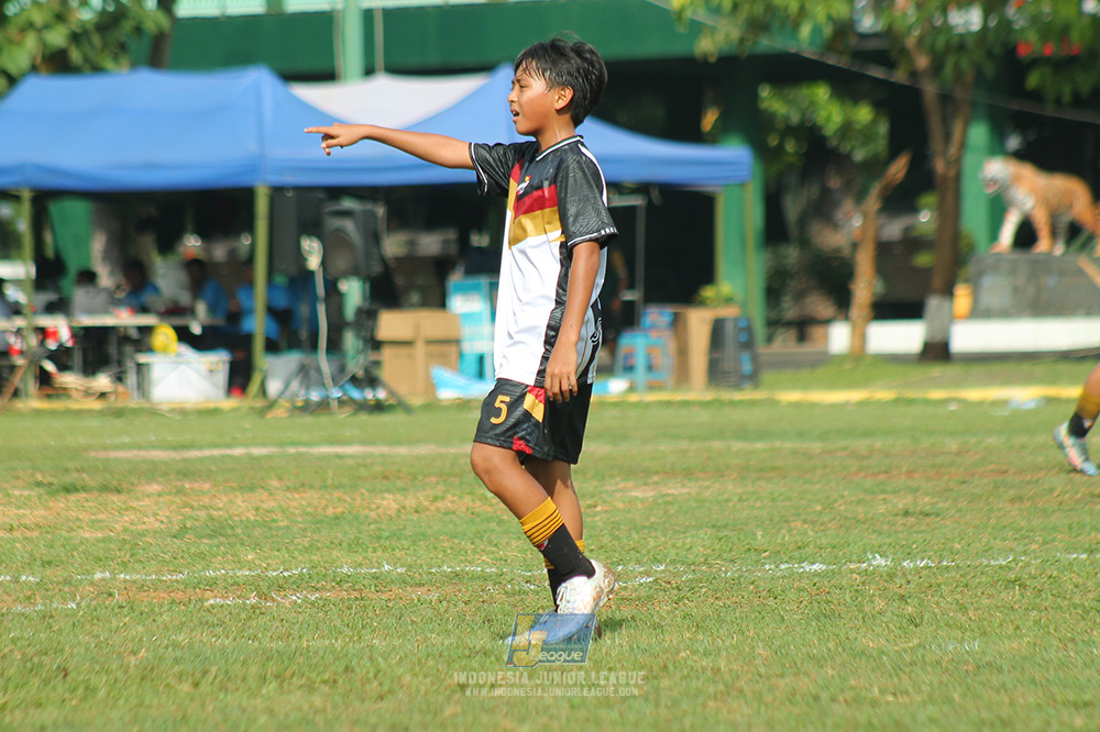 ijl u13 151125 newland fa vs generasi harry saputra 21