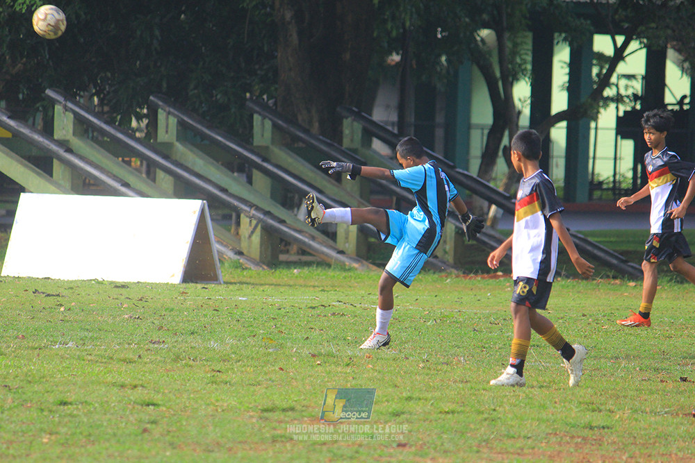 ijl u13 151125 newland fa vs generasi harry saputra 21