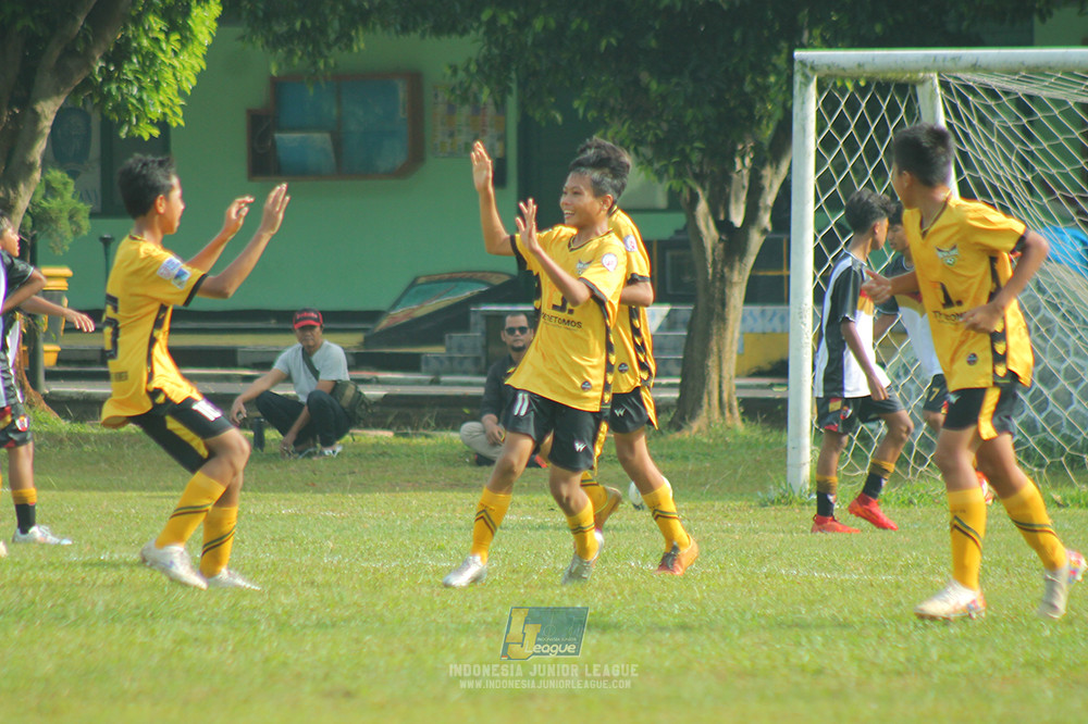 ijl u13 151125 newland fa vs generasi harry saputra 21