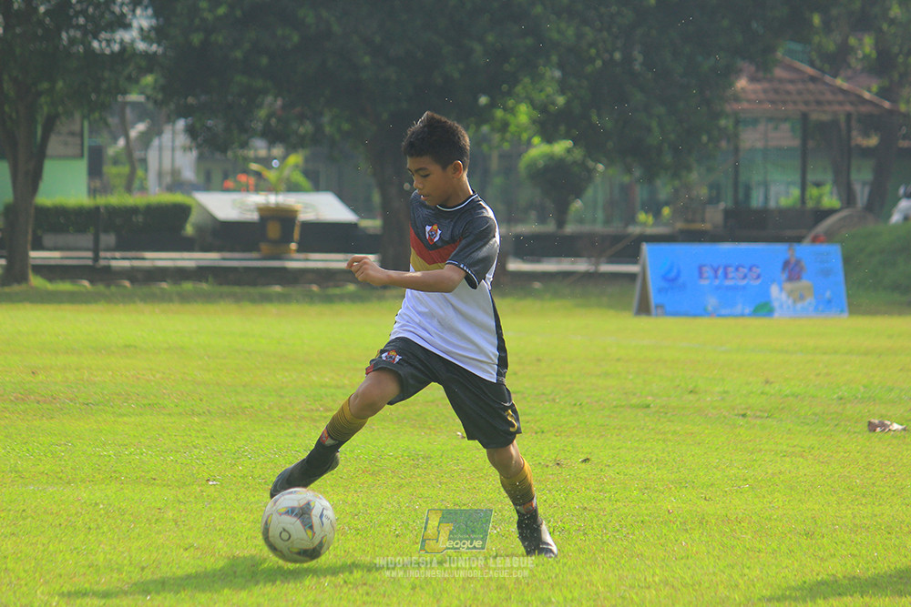 ijl u13 151125 newland fa vs generasi harry saputra 21