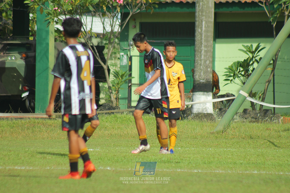 ijl u13 151125 newland fa vs generasi harry saputra 21
