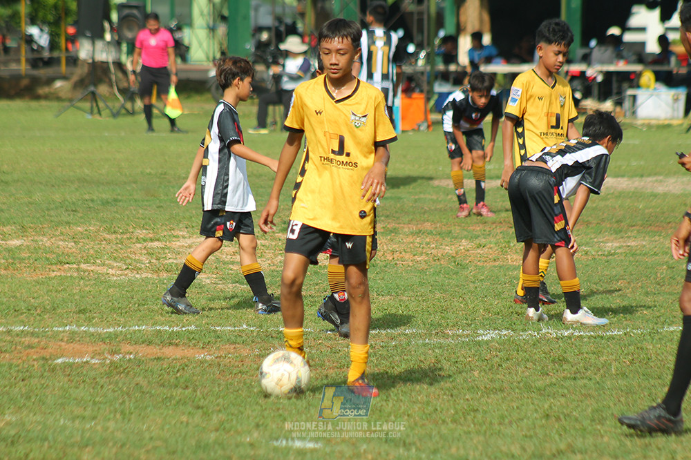 ijl u13 151125 newland fa vs generasi harry saputra 21