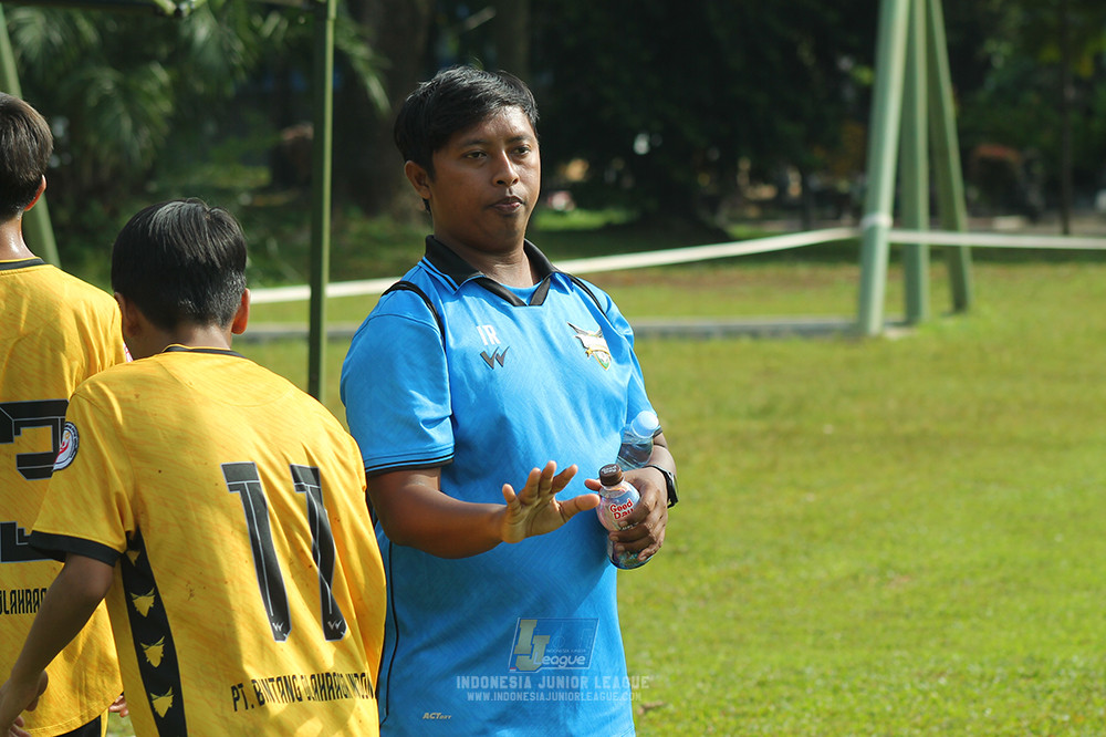 ijl u13 151125 newland fa vs generasi harry saputra 21