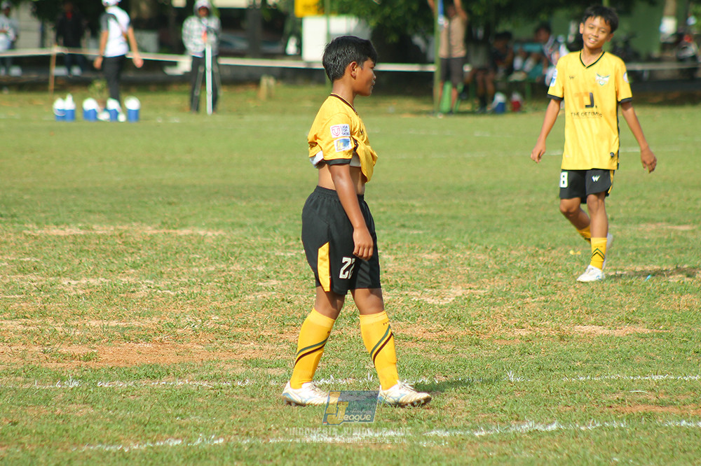 ijl u13 151125 newland fa vs generasi harry saputra 21