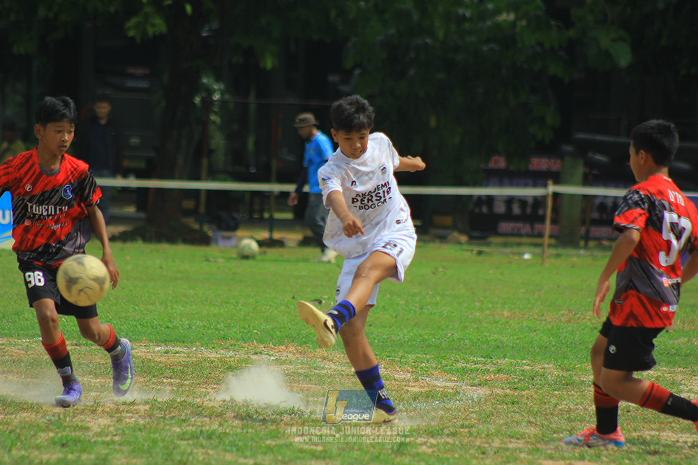 ijl u13 151125 sparta 1979 vs akademi persib bogor