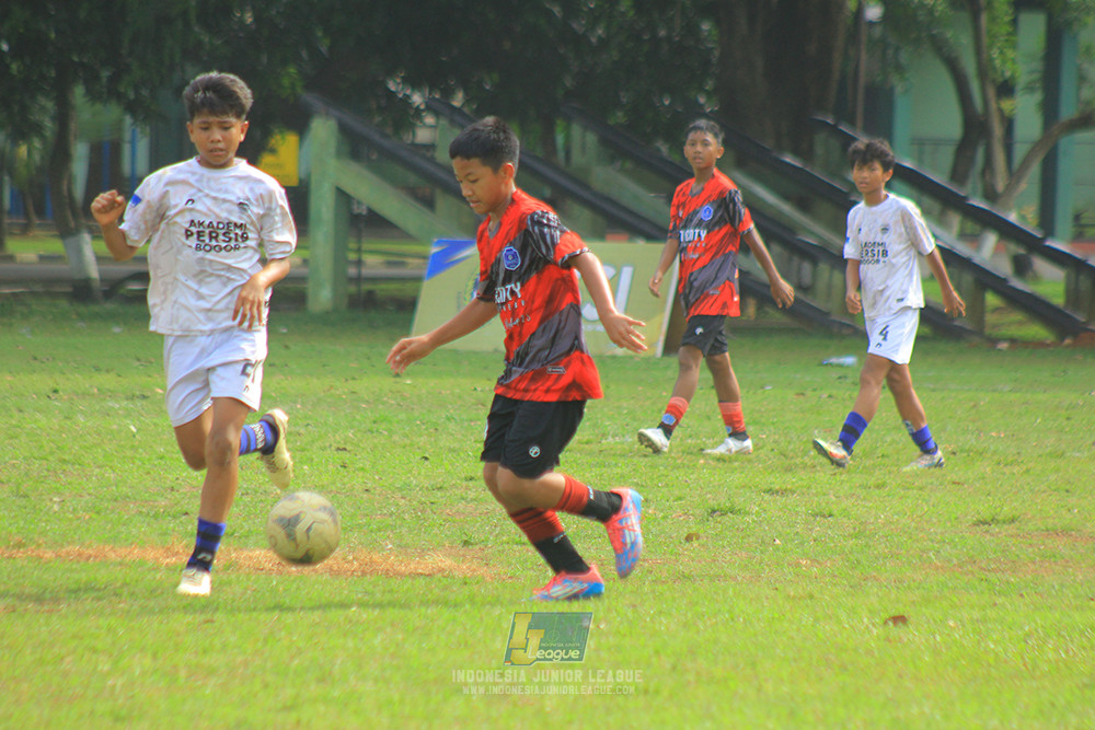 ijl u13 151125 sparta 1979 vs akademi persib bogor