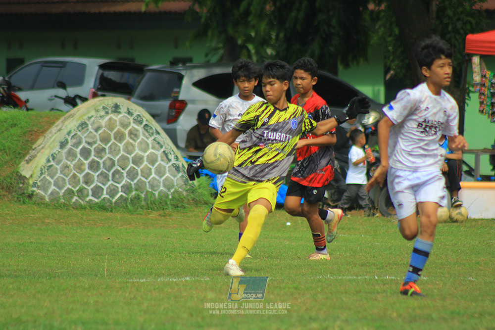 ijl u13 151125 sparta 1979 vs akademi persib bogor