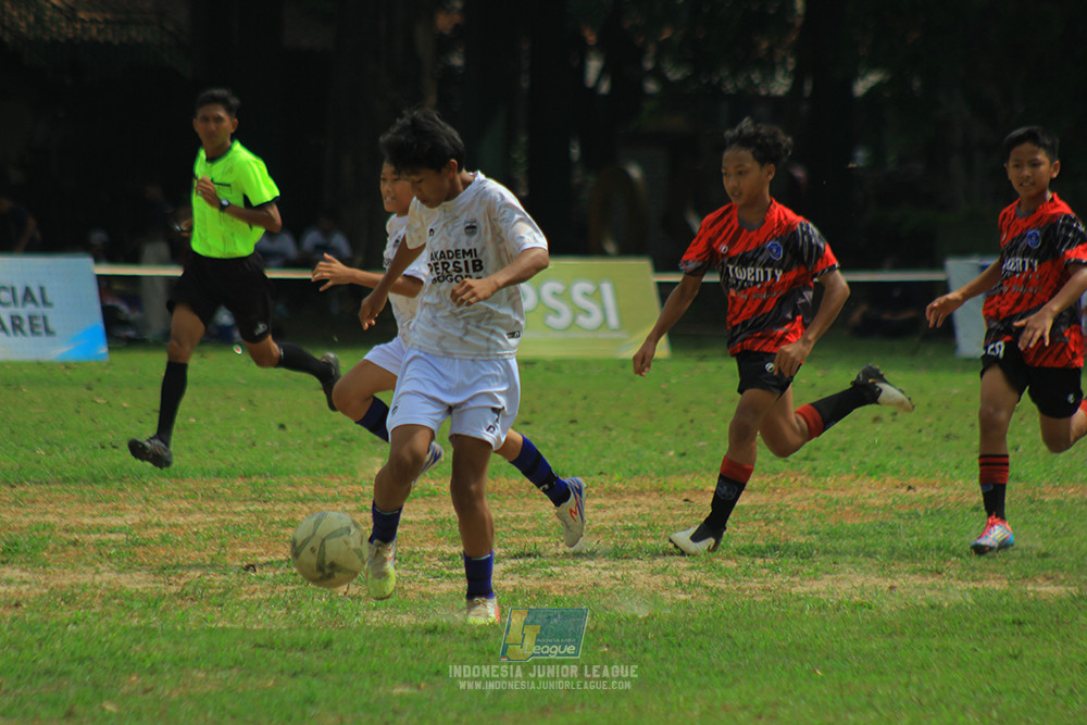 ijl u13 151125 sparta 1979 vs akademi persib bogor