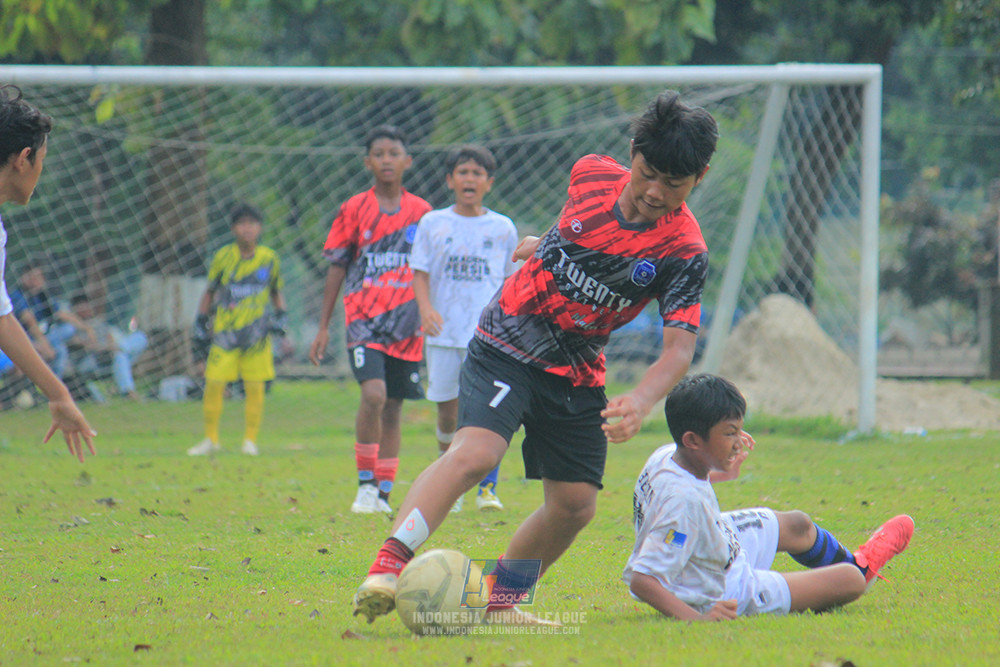 ijl u13 151125 sparta 1979 vs akademi persib bogor