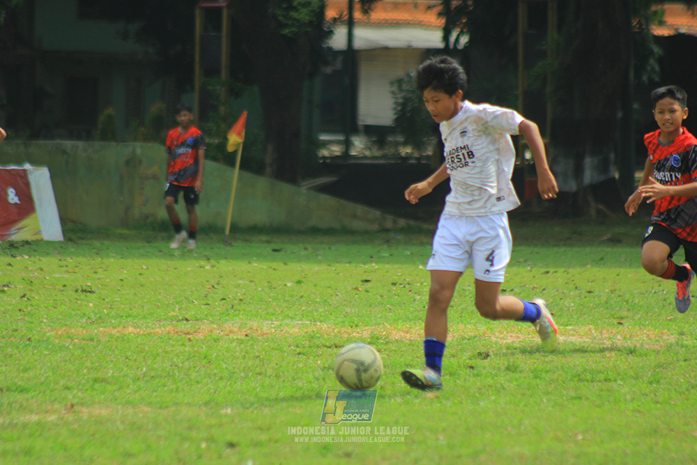ijl u13 151125 sparta 1979 vs akademi persib bogor