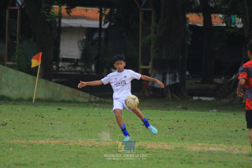 ijl u13 151125 sparta 1979 vs akademi persib bogor
