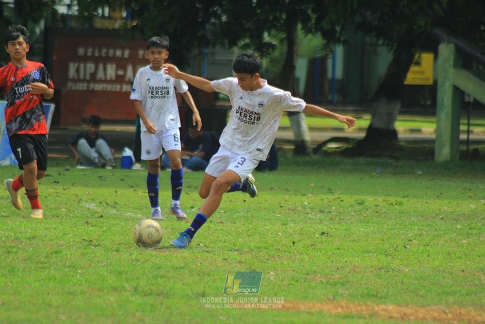 ijl u13 151125 sparta 1979 vs akademi persib bogor