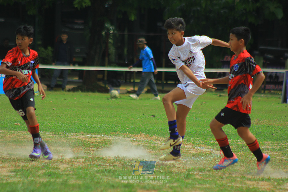 ijl u13 151125 sparta 1979 vs akademi persib bogor