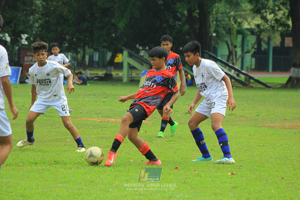 ijl u13 151125 sparta 1979 vs akademi persib bogor