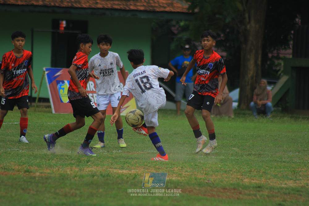 ijl u13 151125 sparta 1979 vs akademi persib bogor
