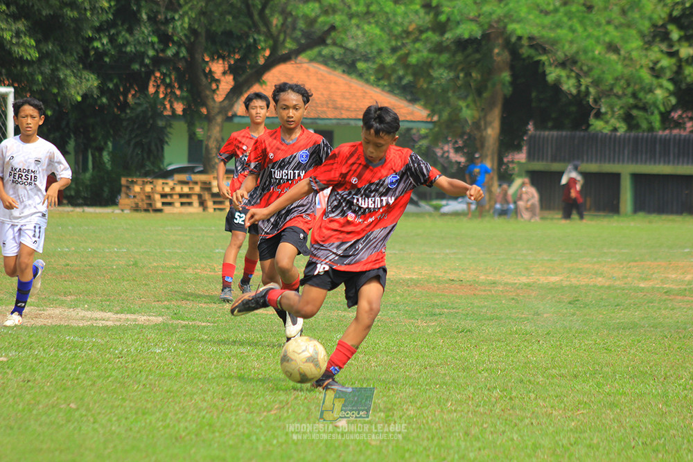 ijl u13 151125 sparta 1979 vs akademi persib bogor