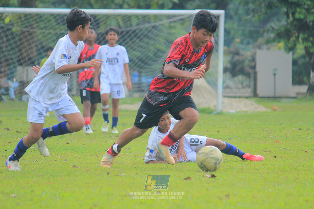 ijl u13 151125 sparta 1979 vs akademi persib bogor