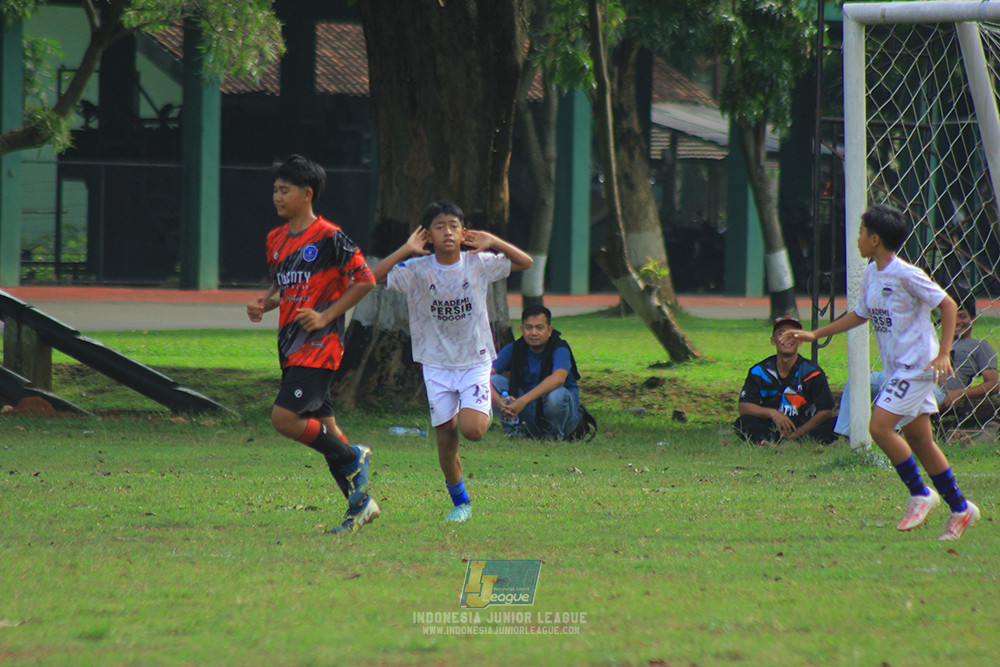 ijl u13 151125 sparta 1979 vs akademi persib bogor