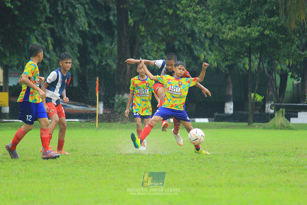 ijl u13 170126 binna banua fc red vs isa marzuki bandriawan