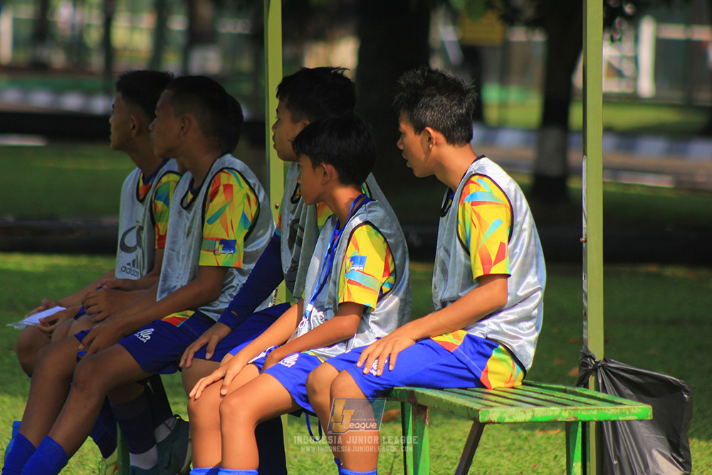 ijl u13 190725 binna banua fc blue vs isa marzuki badriawan