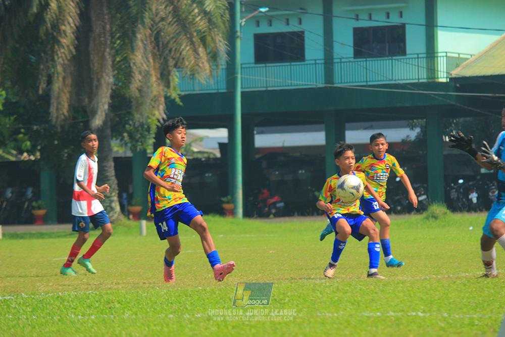 ijl u13 190725 binna banua fc blue vs isa marzuki badriawan