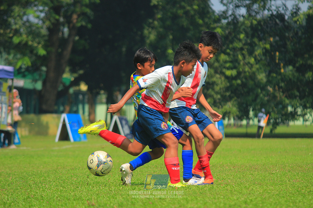 ijl u13 190725 binna banua fc blue vs isa marzuki badriawan