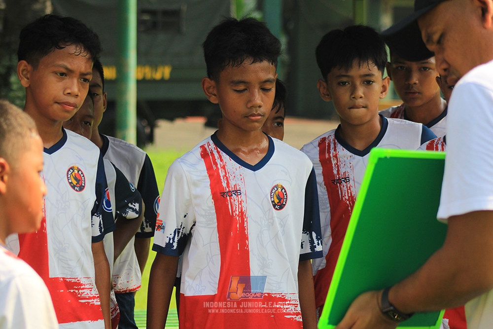 ijl u13 190725 binna banua fc blue vs isa marzuki badriawan