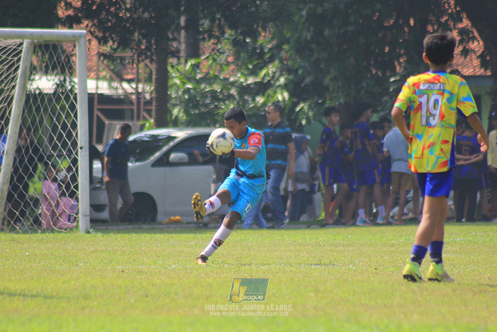 ijl u13 190725 binna banua fc blue vs isa marzuki badriawan