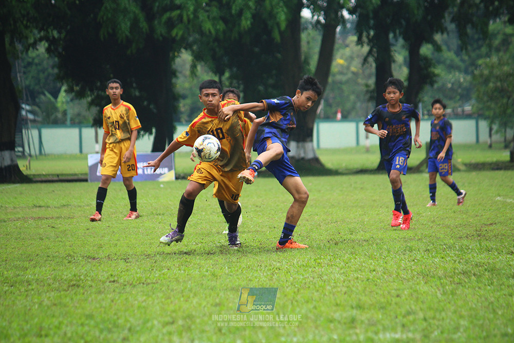 ijl u13 200925 bintang garuda soccer skill vs akademi persib bogor