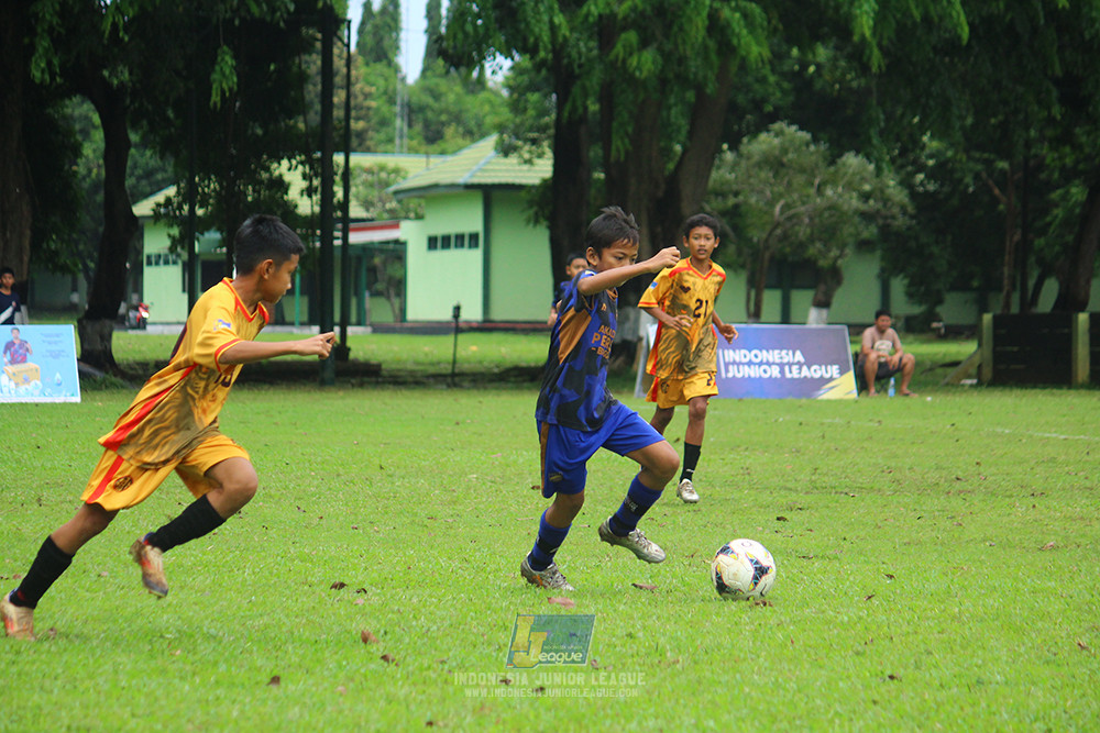 ijl u13 200925 bintang garuda soccer skill vs akademi persib bogor