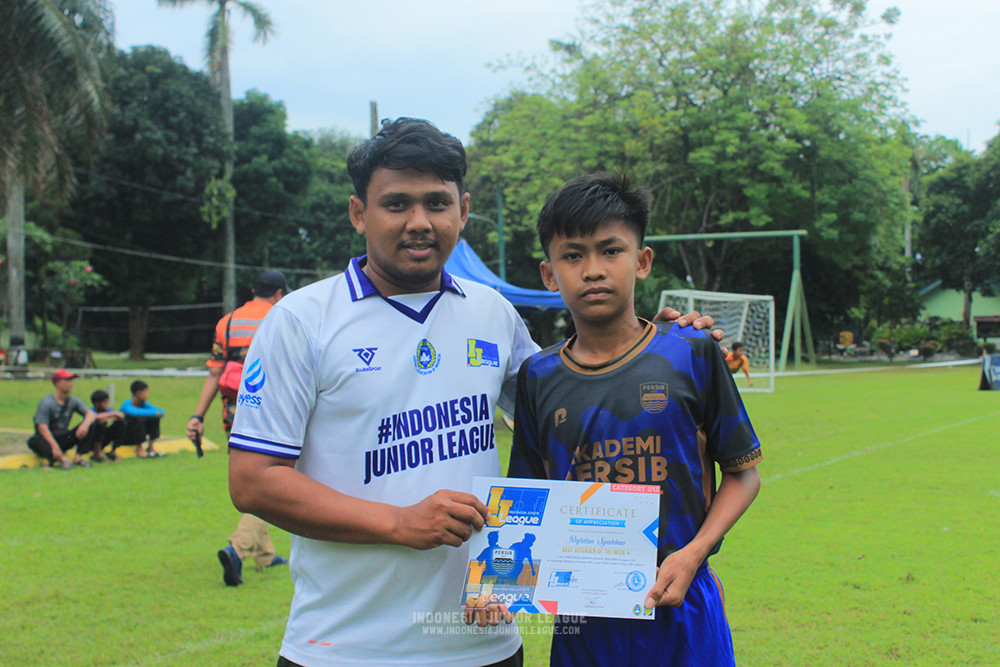 ijl u13 200925 bintang garuda soccer skill vs akademi persib bogor