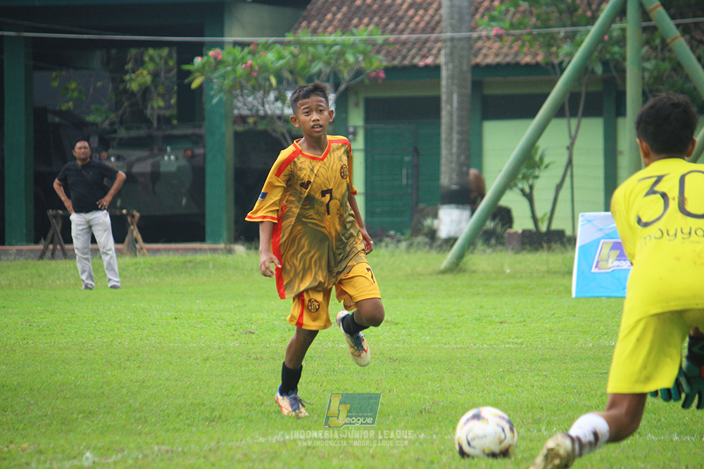 ijl u13 200925 bintang garuda soccer skill vs akademi persib bogor