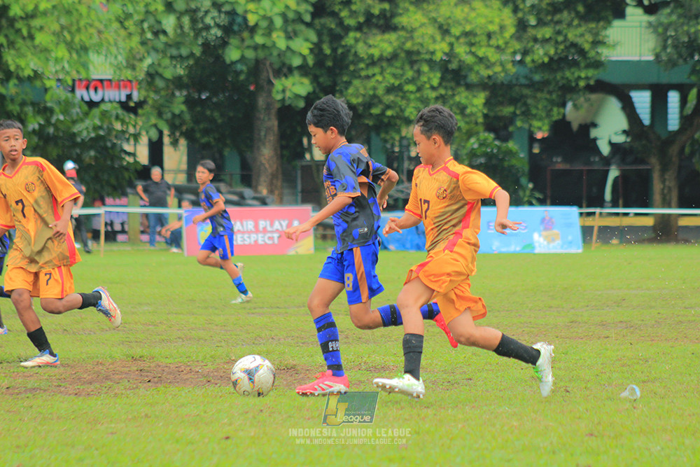 ijl u13 200925 bintang garuda soccer skill vs akademi persib bogor