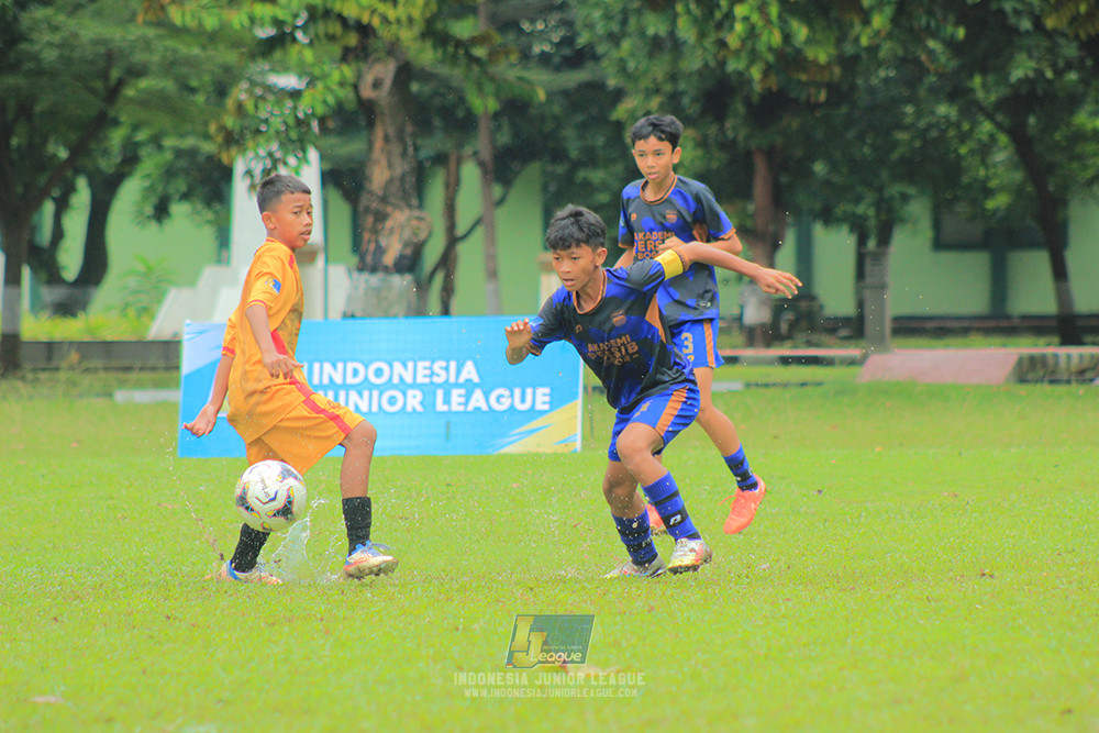 ijl u13 200925 bintang garuda soccer skill vs akademi persib bogor