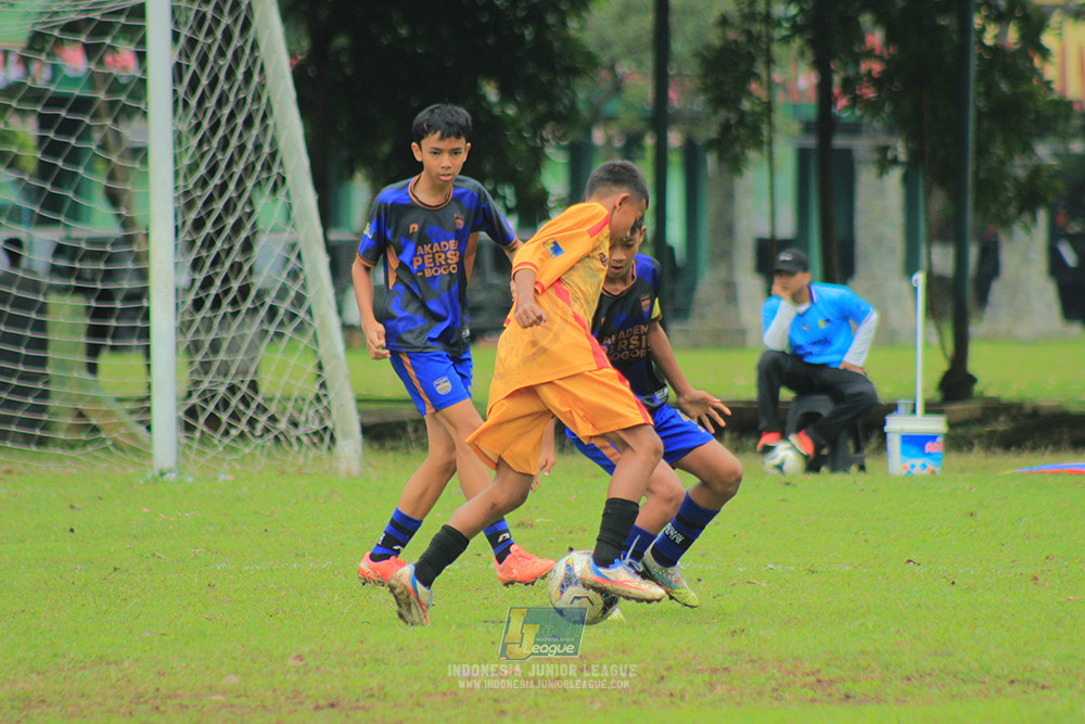 ijl u13 200925 bintang garuda soccer skill vs akademi persib bogor