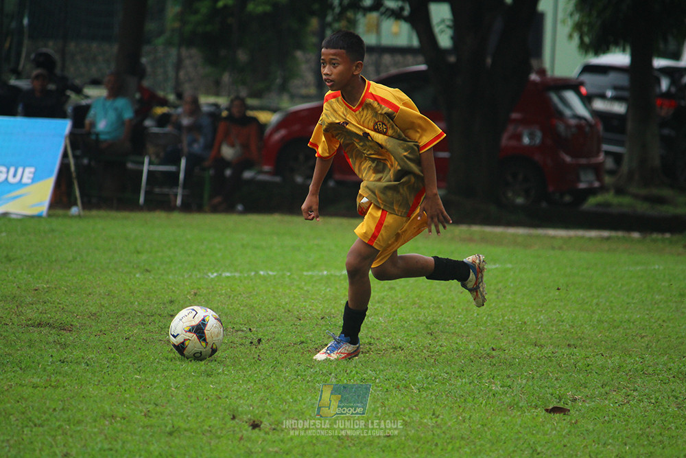 ijl u13 200925 bintang garuda soccer skill vs akademi persib bogor