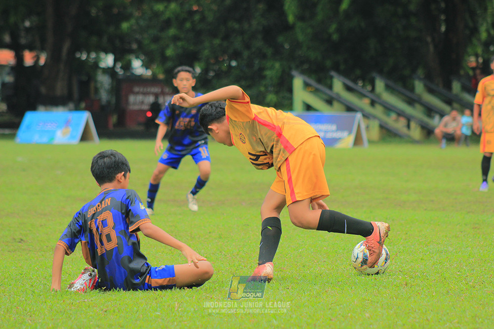 ijl u13 200925 bintang garuda soccer skill vs akademi persib bogor