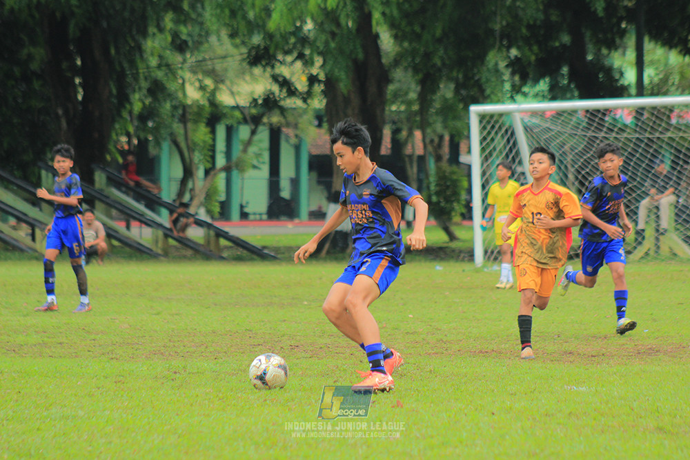 ijl u13 200925 bintang garuda soccer skill vs akademi persib bogor