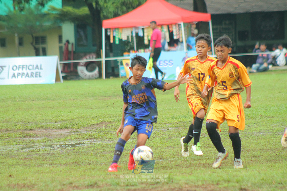 ijl u13 200925 bintang garuda soccer skill vs akademi persib bogor