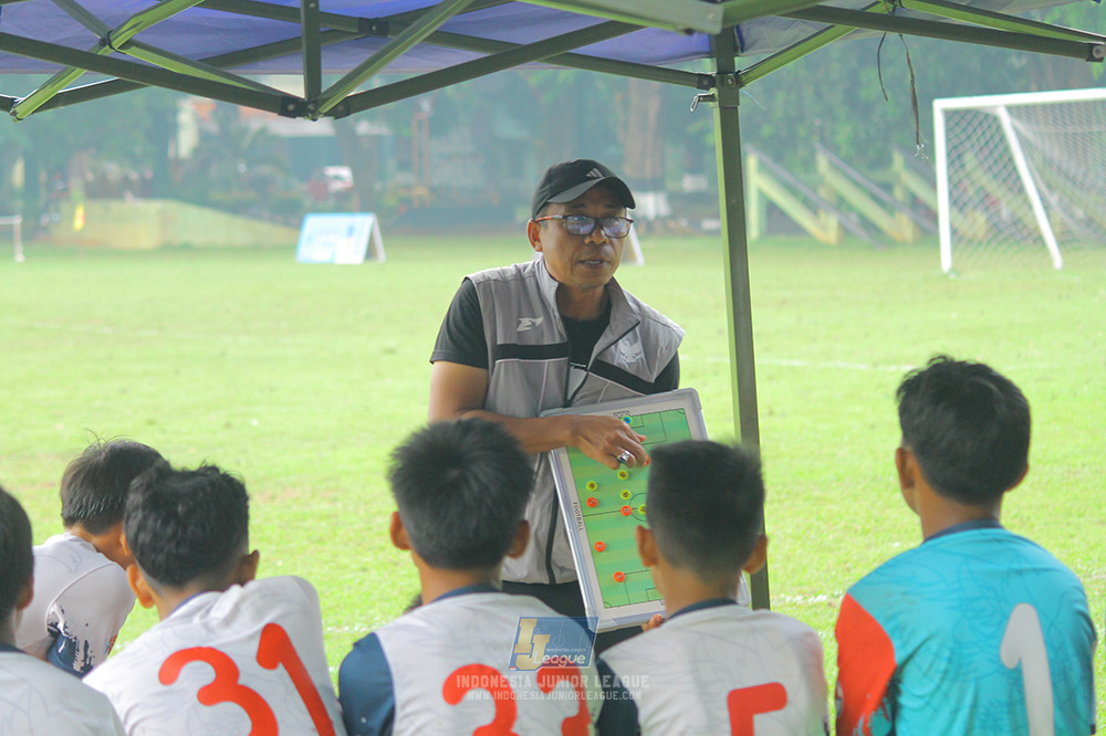 ijl u13 200925 brazillian soccer school lfa vs binna banua fc blue