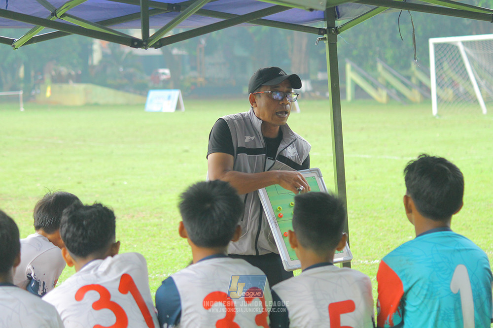 ijl u13 200925 brazillian soccer school lfa vs binna banua fc blue