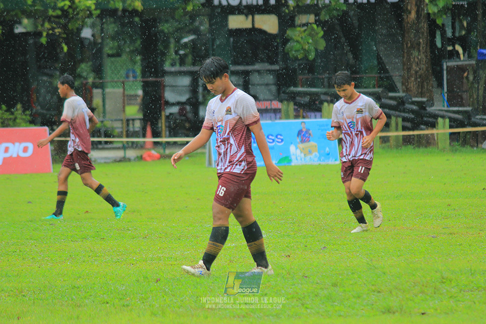 ijl u14 030125 metra muda soccer school vs endang witarsa fc