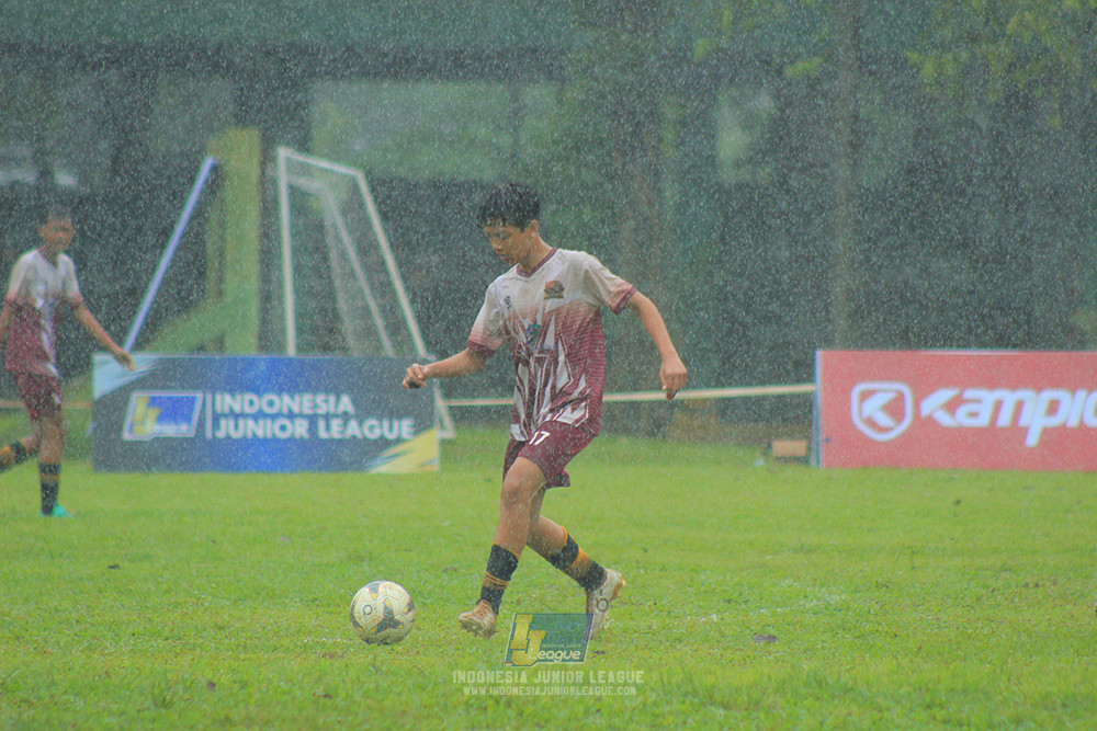 ijl u14 030125 metra muda soccer school vs endang witarsa fc