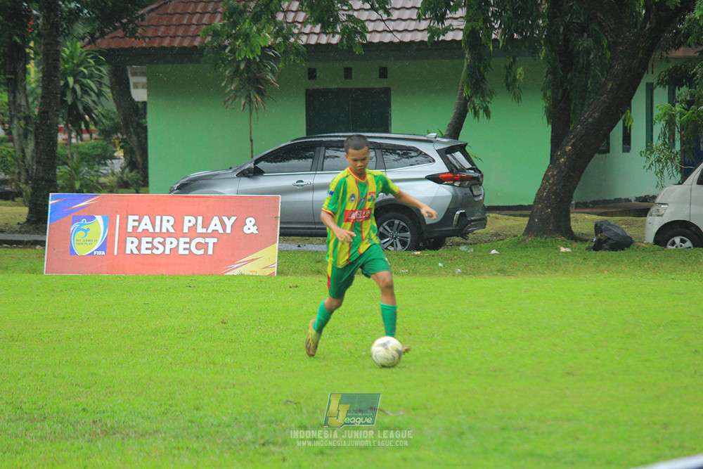ijl u14 081125 putra muda balaraja vs zapello soccer school