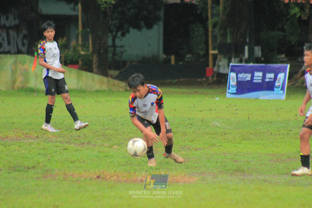 ijl u14 081125 putra muda balaraja vs zapello soccer school